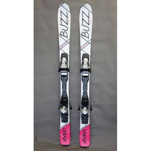 Buzz GYRO V3 Pink/Black 126cms Adult Short Skis inc Tyrolia bindings SALE (2020)